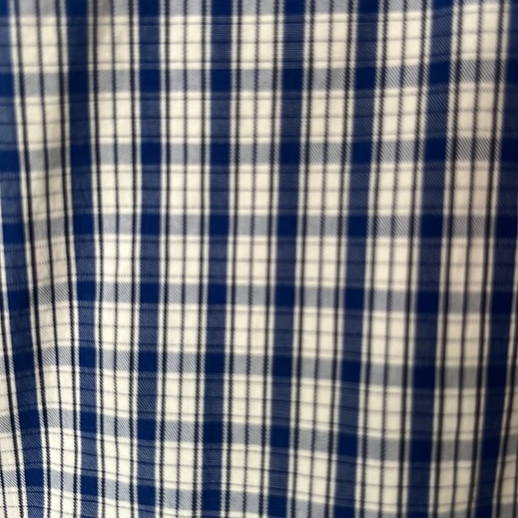 Men’s short sleeved button down Nautica size Medium sailboat logo on pocket - Picture 5 of 5